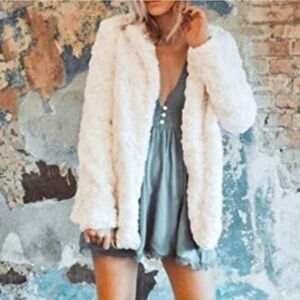 🤍Sage & Sadie Soft Cream Fluffy Faux Fur Fluffy Jacket Coat